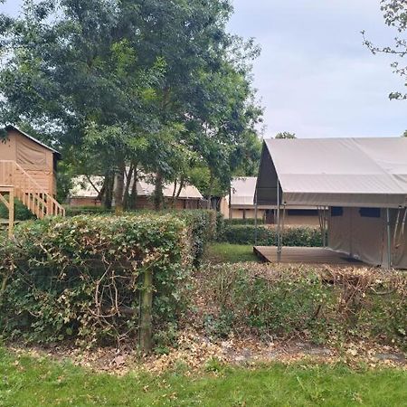Camping Onlycamp La Confluence Savonnières 外观 照片