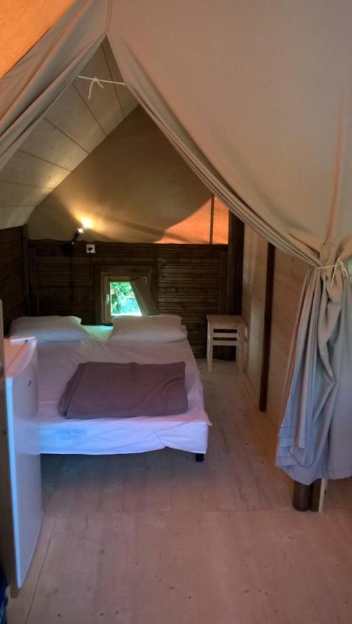 Camping Onlycamp La Confluence Savonnières 外观 照片