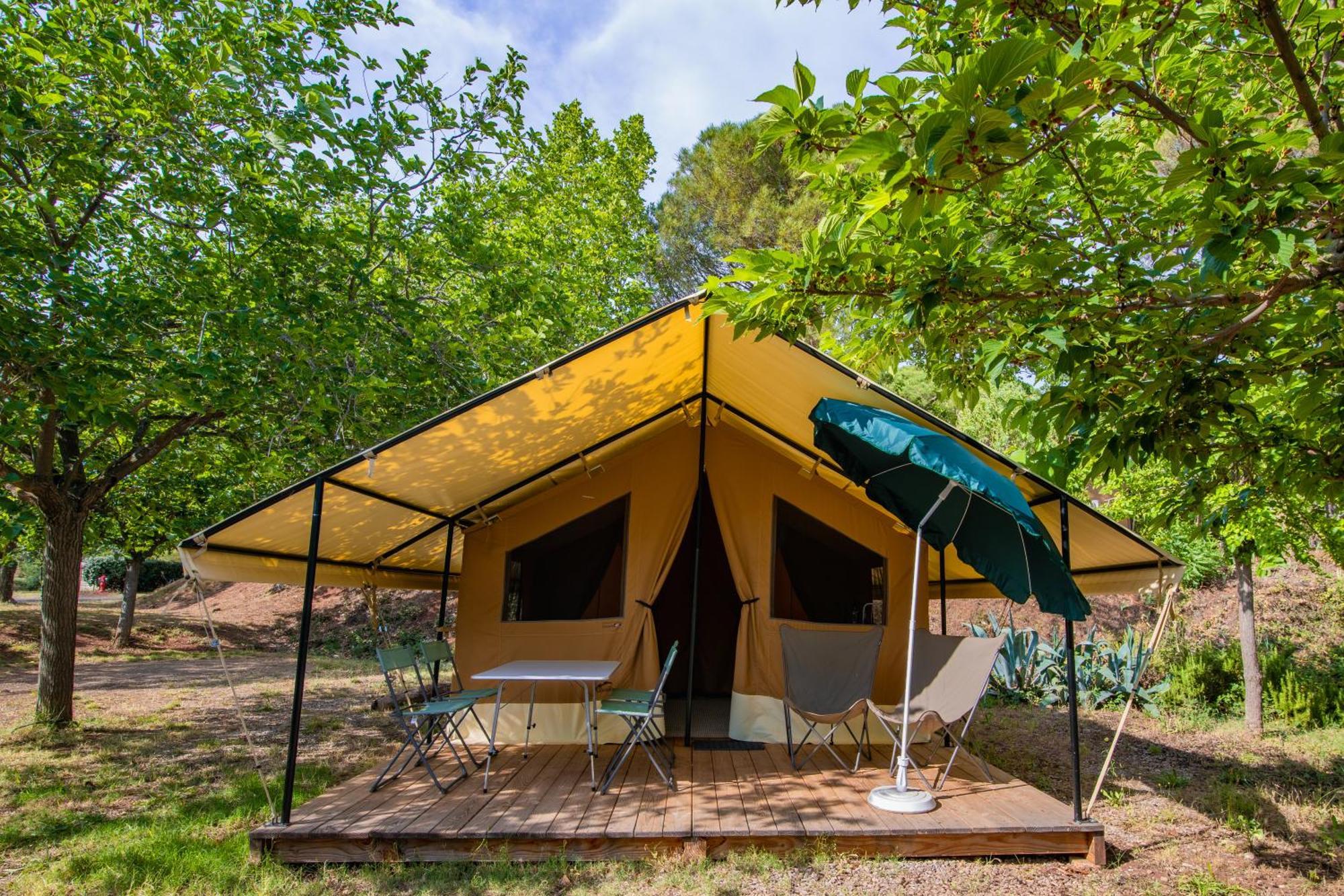 Camping Onlycamp La Confluence Savonnières 外观 照片